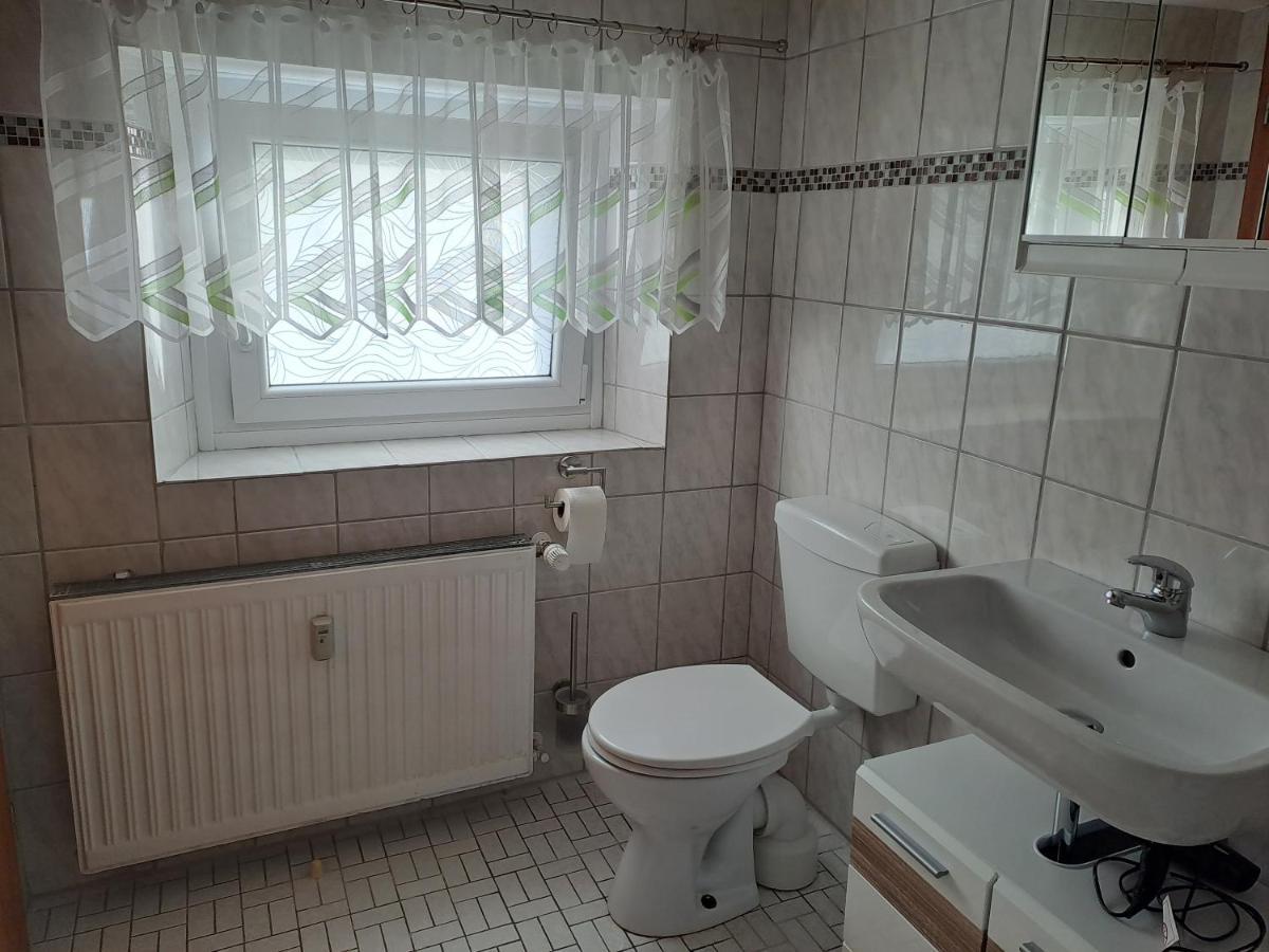 Ochmanns Ferienwohnung Meschede Esterno foto